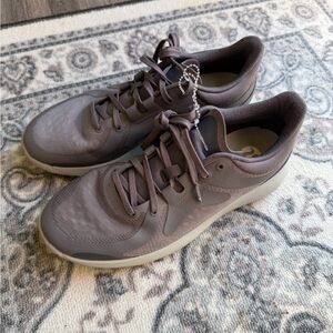 Lululemon Strongfeel Training Shoes Size 9 Taupe Brown